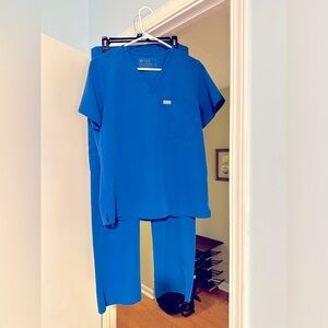 Figs Royal Blue Scrub Pair - Kade cargo scrub pants & Catarina scrub top